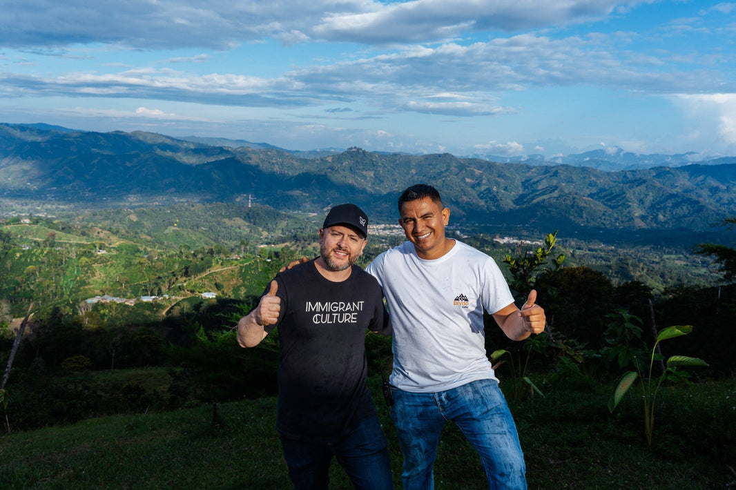 Maurizio Frattini with Jonathan Lasso overlooking Bruselas, Huila, Colombia